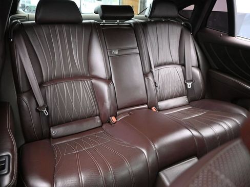 Used 2018 Lexus LS 500 w/ Interior Upgrade Package RWD image 28
