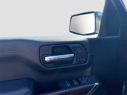 Used 2021 GMC Sierra 1500 Denali w/ Denali Premium Package image 9