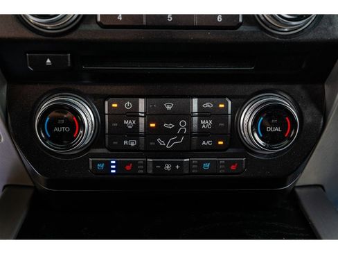 Used 2018 Ford F250 Platinum w/ Platinum Ultimate Package image 28