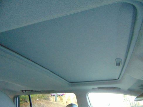 Used 2012 Toyota Highlander Limited w/ Tow Pkg image 20