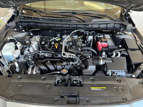 Used 2025 Nissan Altima 2.5 SV FWD image 28