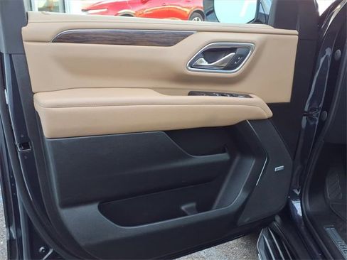 Used 2023 Chevrolet Tahoe Premier image 10