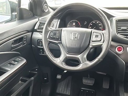 Used 2025 Honda Ridgeline TrailSport image 22