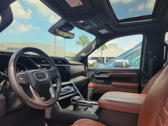 Used 2025 GMC Sierra 1500 Denali Ultimate AWD/4WD image 12