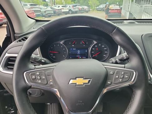 Used 2024 Chevrolet Equinox LT AWD/4WD image 20