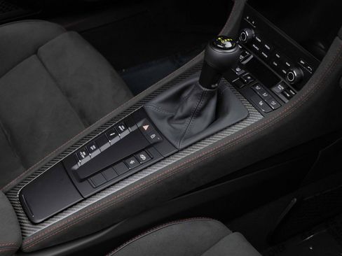 Used 2024 Porsche 718 Boxster Spyder RS RWD image 28