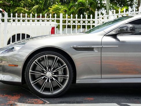 Used 2013 Aston Martin DB9 Coupe RWD image 4