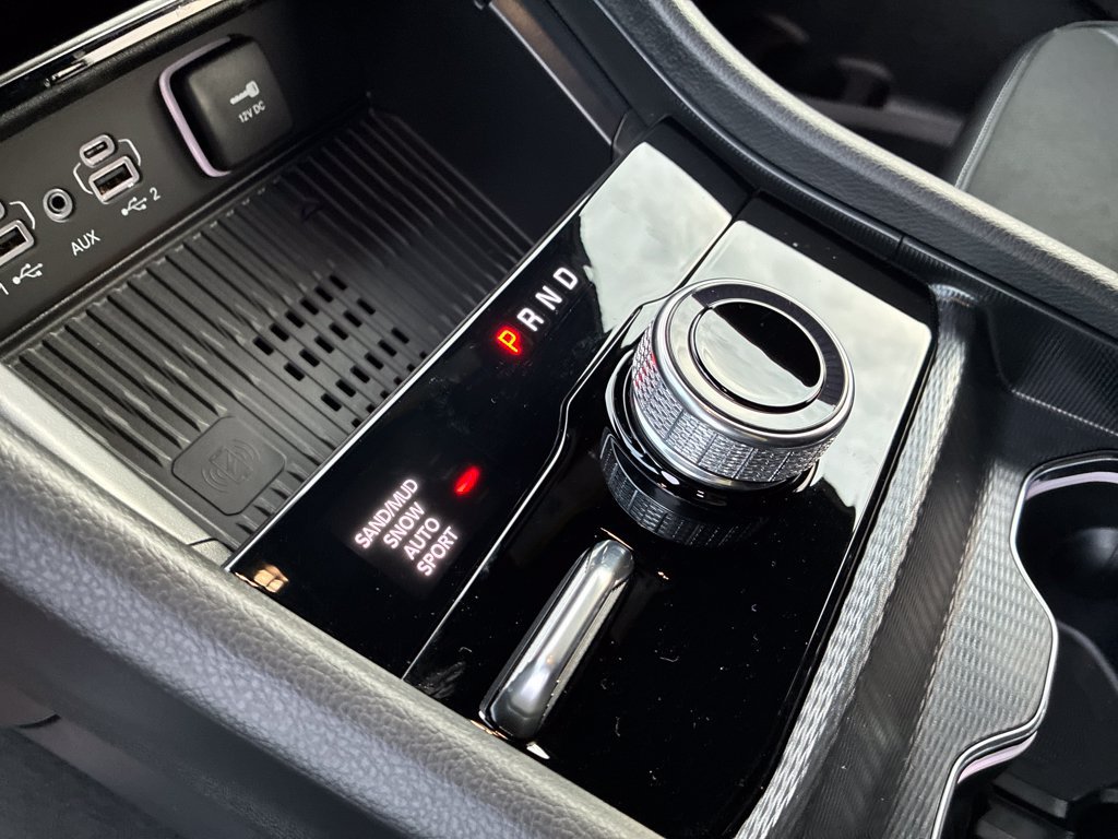 New 2026 Jeep Grand Cherokee Altitude AWD/4WD image 24