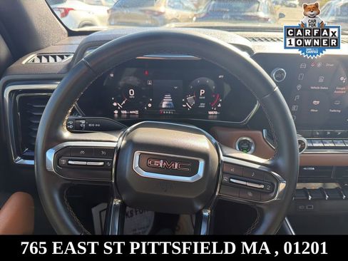 Used 2024 GMC Canyon AT4 image 25