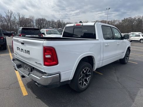 Used 2025 RAM 1500 Laramie image 10