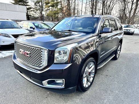 Used 2016 GMC Yukon Denali w/ Enhanced Security Package image 10