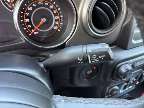 Used 2022 Jeep Wrangler Unlimited Sport AWD/4WD image 54