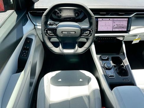 New 2026 Jeep Cherokee Laredo AWD/4WD image 15