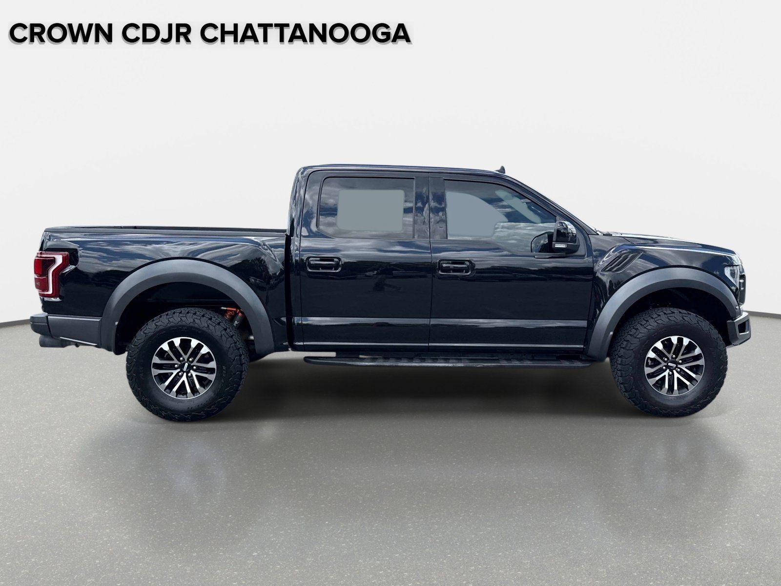 Used 2019 Ford F150 Raptor w/ Equipment Group 802A Luxury AWD/4WD image 3