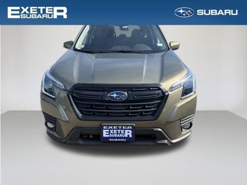 Used 2023 Subaru Forester Premium AWD/4WD image 2