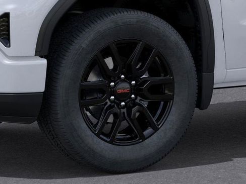 New 2025 GMC Sierra 1500 Elevation image 9