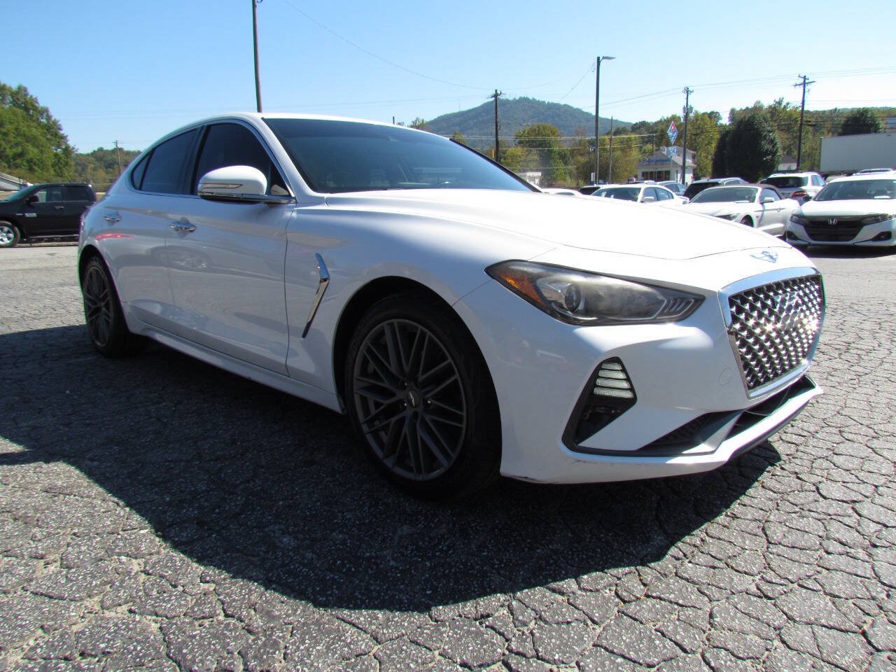 Used 2019 Genesis G70 2.0T Advanced RWD image 7