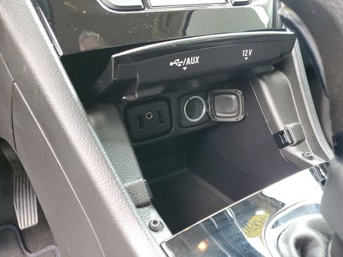 Used 2020 Buick Encore Preferred FWD image 32