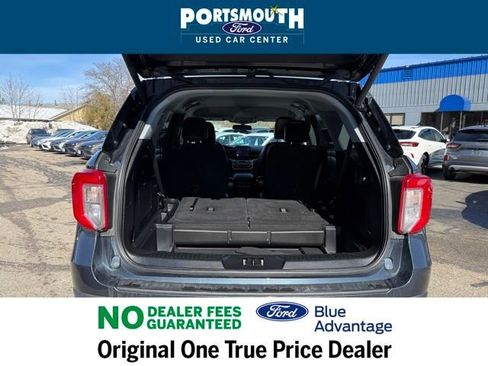 Certified 2022 Ford Explorer XLT w/ Equipment Group 202A image 12