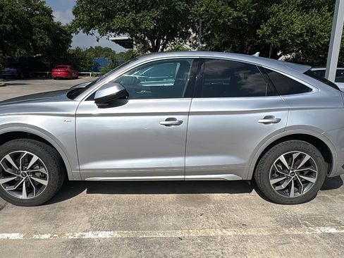 Used 2022 Audi Q5 2.0T Premium AWD/4WD image 4