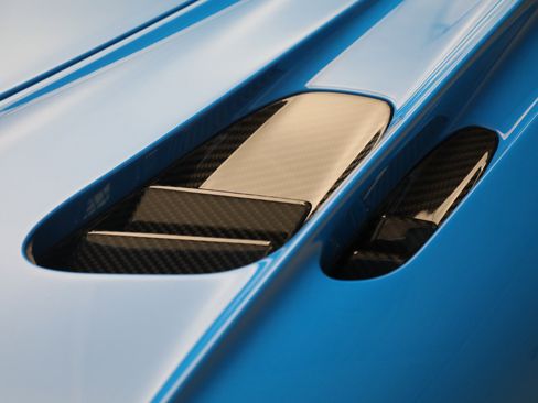 Used 2021 Bugatti Chiron Pur Sport image 33