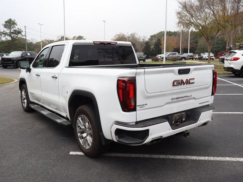 Used 2022 GMC Sierra 1500 Denali image 3