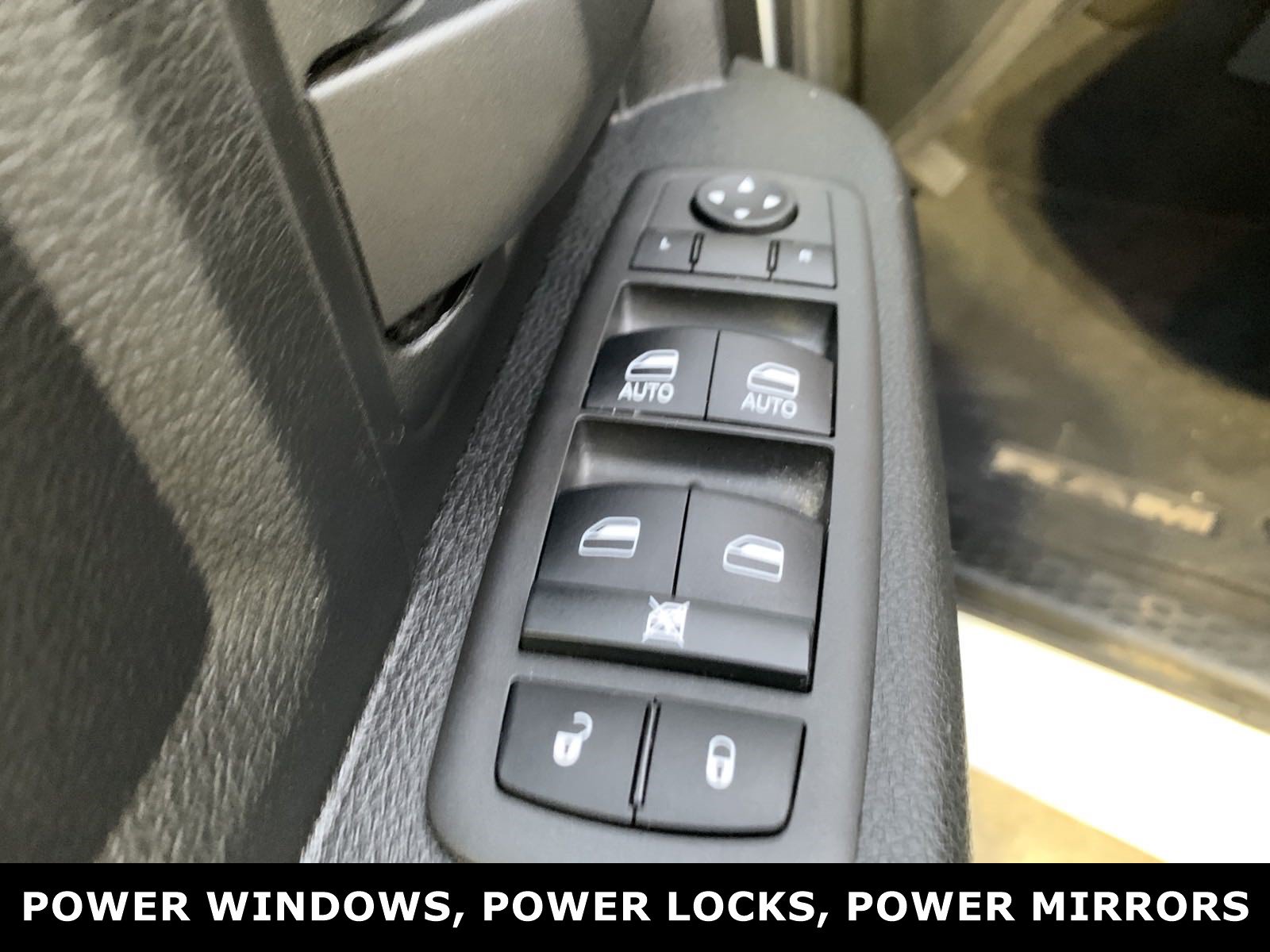 Used 2022 RAM 2500 Tradesman AWD/4WD image 4