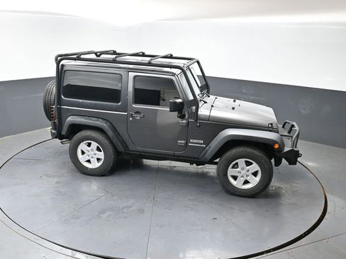 Used 2017 Jeep Wrangler Sport w/ Quick Order Package 24S AWD/4WD image 40