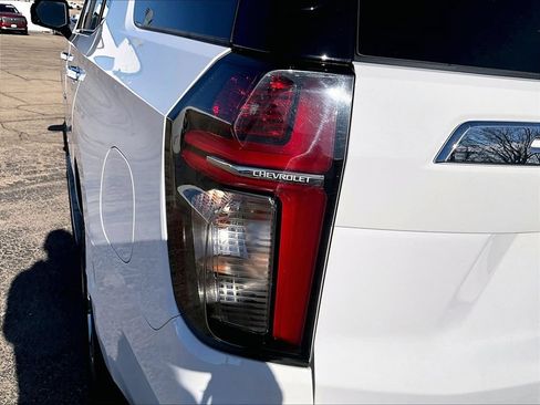 Used 2023 Chevrolet Tahoe Premier w/ Premium Package AWD/4WD image 26