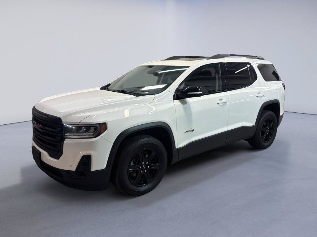 Used 2022 GMC Acadia AT4 w/ Technology Package AWD/4WD image 3