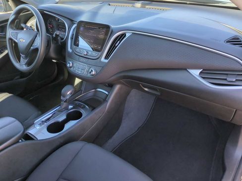 Used 2024 Chevrolet Malibu LT FWD image 29