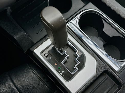 Used 2016 Toyota Tundra Limited image 23