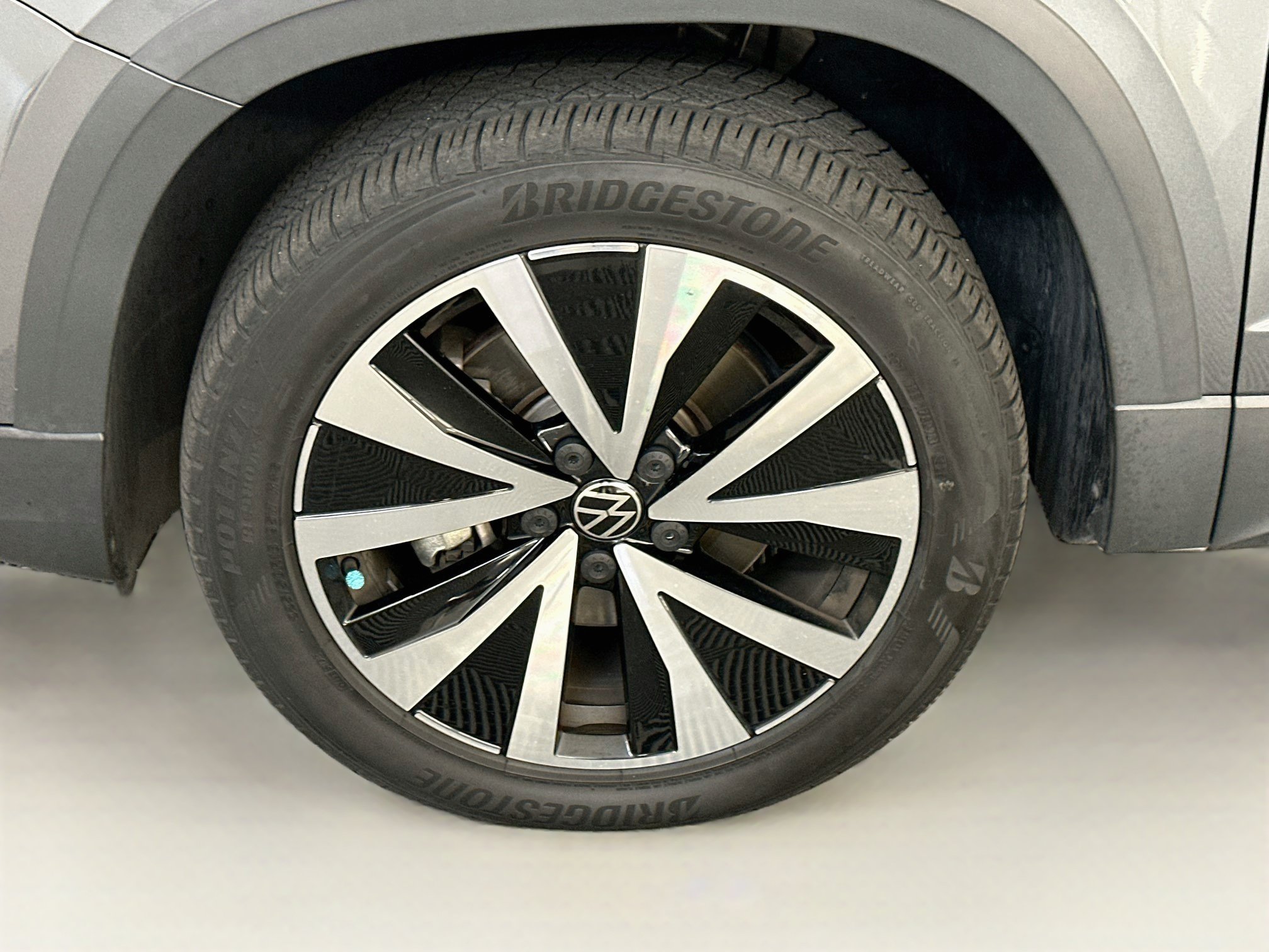 Used 2022 Volkswagen Taos SE AWD/4WD image 35