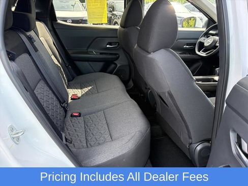 Certified 2025 Nissan Kicks SV AWD/4WD image 21