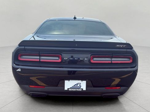 Used 2016 Dodge Challenger SRT Hellcat RWD image 5