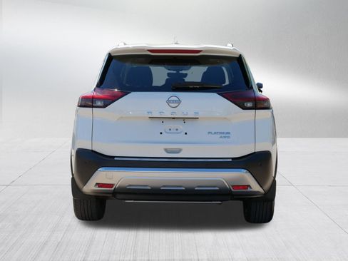 Certified 2023 Nissan Rogue Platinum w/ Platinum Premium Package AWD/4WD image 6