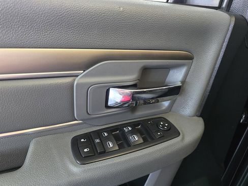 Used 2016 RAM 1500 Big Horn image 21