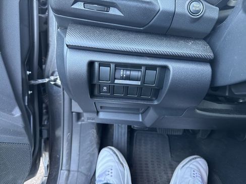 Used 2019 Subaru Crosstrek 2.0i Premium image 46