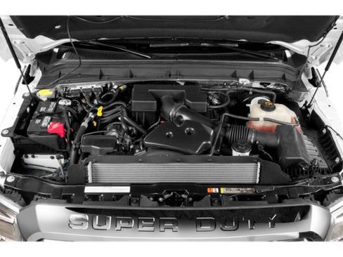 Used 2015 Ford F250 Lariat w/ Lariat Interior Package image 14