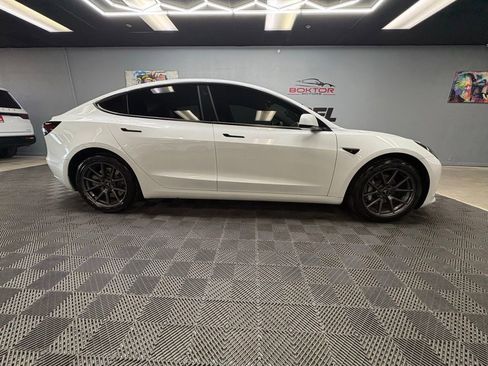 Used 2023 Tesla Model 3 Standard Range RWD image 14
