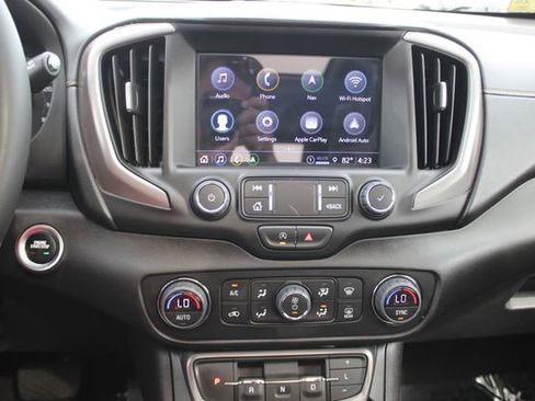 Used 2024 GMC Terrain AT4 w/ Infotainment Package II AWD/4WD image 4