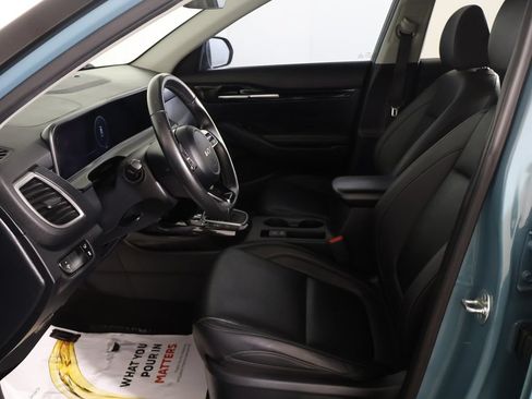 Used 2024 Kia Seltos SX w/ SX Sunroof Package AWD/4WD image 24