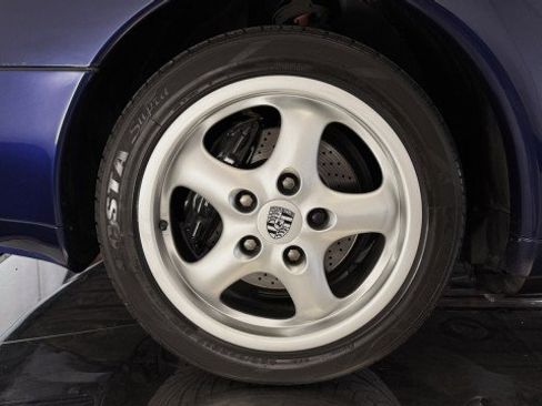 Used 1996 Porsche 911 image 33