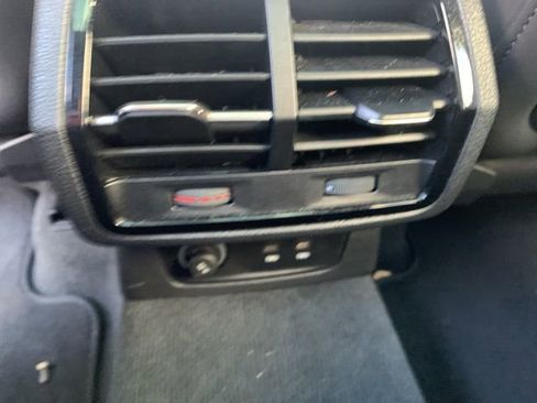 Used 2025 Audi Q3 2.0T Premium image 15