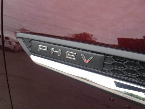 Used 2024 MAZDA CX-90 Plug-In Hybrid w/ Premium Pkg AWD/4WD image 5