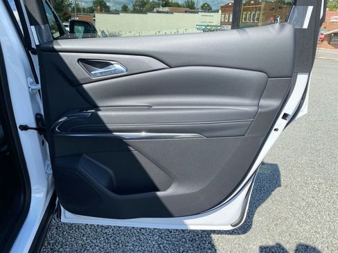 New 2026 Chevrolet Traverse LT image 20