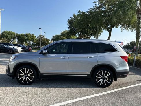 Used 2021 Honda Pilot Touring image 6