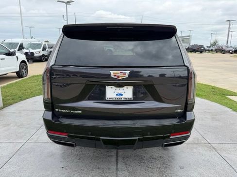 Used 2026 Cadillac Escalade Sport w/ Touring Package AWD/4WD image 5