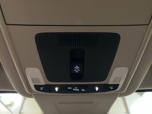 Used 2024 Honda CR-V EX image 27