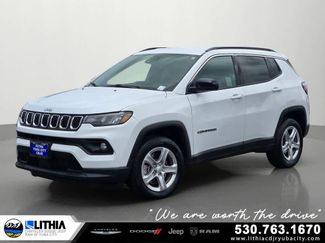 Used 2024 Jeep Compass Latitude w/ Altitude Special Edition AWD/4WD video 1